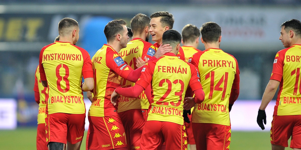 Jagiellonia - Warta, NA ŻYWO, trudne zadanie dla beniaminka. Ekstraklasa - Piłka nożna