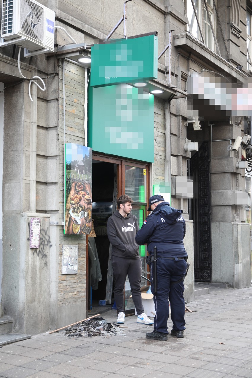 Uništen lokal u centru grada