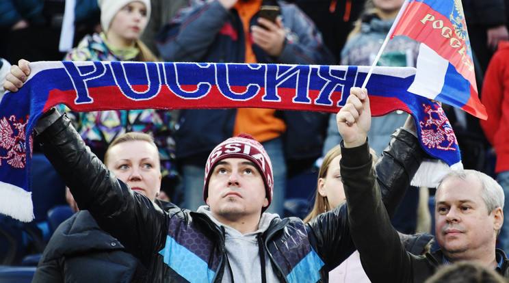 Rasszisták voltak az orosz szurkolók/Fotó: AFP