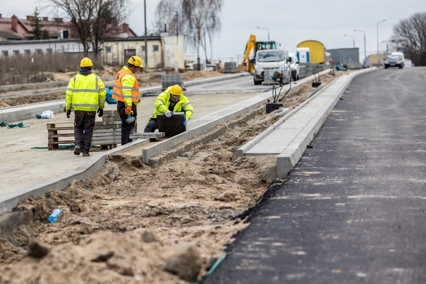 Trzeba było dołożyć pieniądze do budowy trasy na Naramowice.