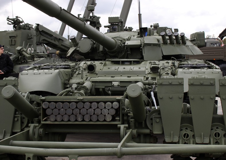 Czołg T-80U.
