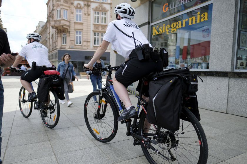 Katowice. Nowe stacje rowerowe i przewodnik rowerowy po Katowicach