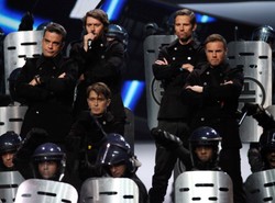 Robbie Williams podjął dezycję: dalej solo