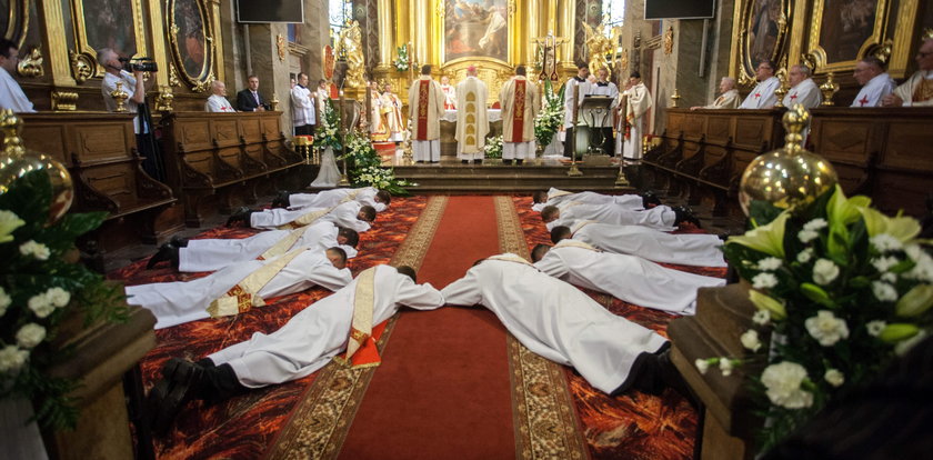 „Oj, Dawid. Mam chcicę. Uważaj”. Mroczne oblicze polskich seminariów duchownych