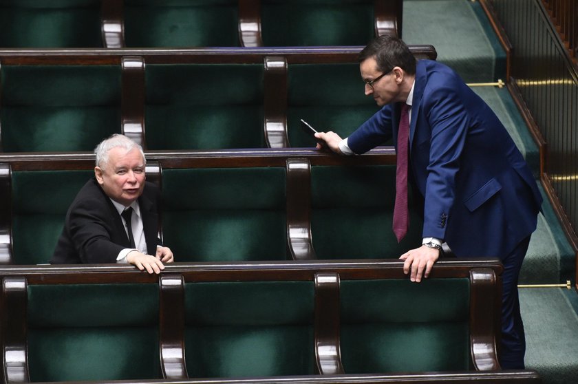 PiS w ramach specustawy zmienił Kodeks wyborczy. Opozycja oburzona