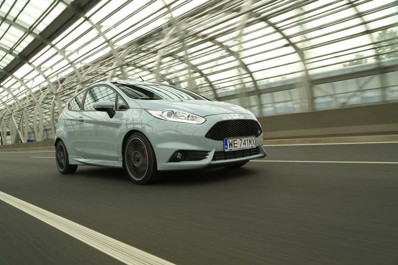 Ford Fiesta ST200 Do miejskich wyścigów (Test, Opinie