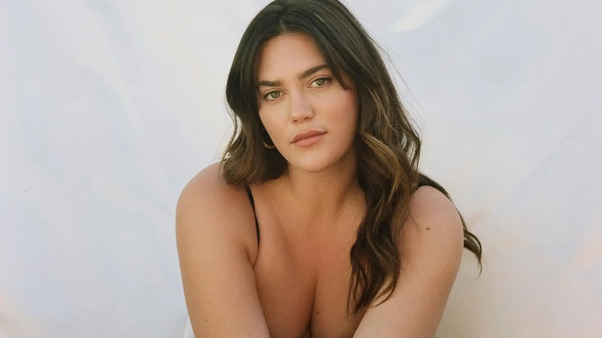 Victoria's Secret po raz pierwszy zatrudni modelkę plus size. Mamy 2019 rok i jest już za późno na brawa