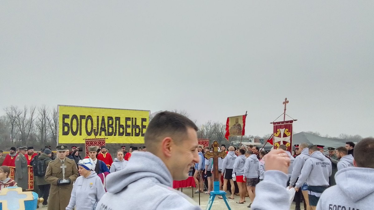 Plivanje za časni krst 2025. godine