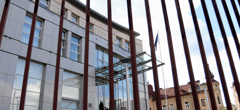Ukraina: sprzeczne doniesienia ws. incydentu na terenie konsulatu RP we Lwowie
