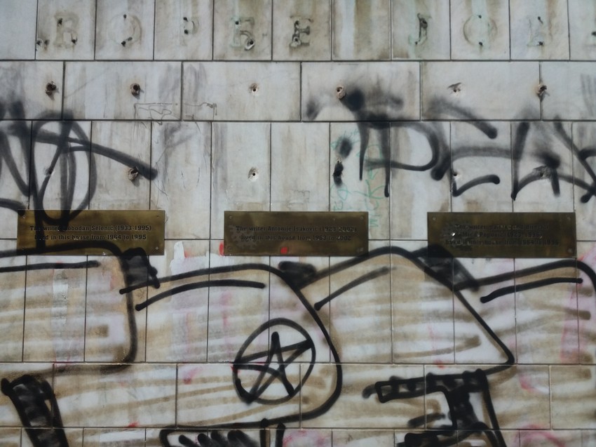 Na zidu ostala samo imena bez lika