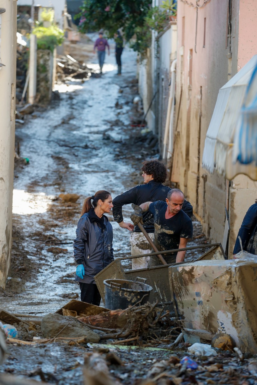 Klizište u gradu Kazamičola na ostrvu Iskija, Italija