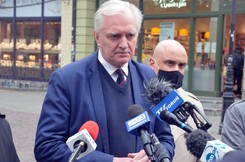 Ile 'szabel' ma Gowin? 'Poszczególne osoby podejmą decyzję w swoich sumieniach...'