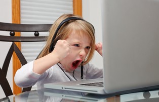 Ten kraj już zakazuje nieletnim social mediów. Czy i w Polsce nałożą szlaban na Facebook, Instagram, TikTok i YouTube?