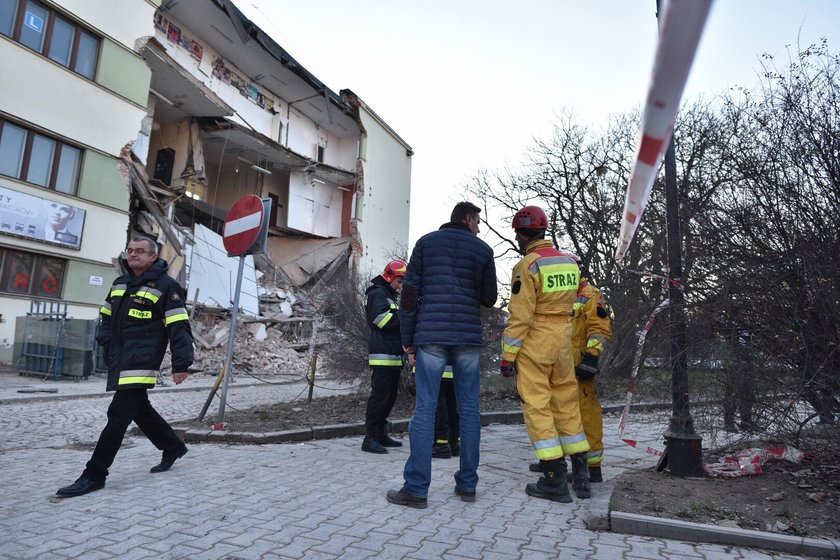 Katastrofa budowlana w Łodzi na ul. Sienkiewicza. Zawaliła się kamienica. Ruszył proces oskarżonych o doprowadzenie do katastrofy budowlanej.