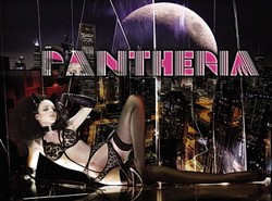 Zobacz półnagie heroski w odważnej sesji