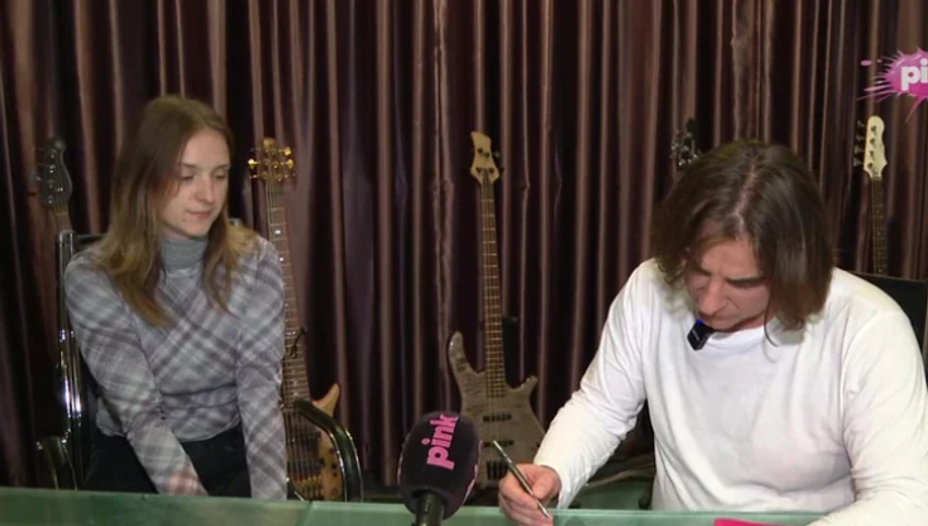 Željko Mitrović potpisao ugovore sa rukovodiocima