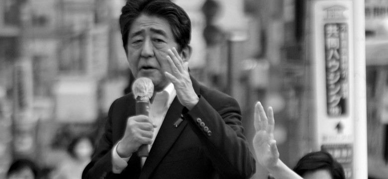 Shinzo Abe nie żyje. Były premier Japonii został śmiertelnie postrzelony