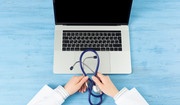 Pacjenci coraz chętniej korzystają z e-wizyt u lekarzy [SONDAŻ]