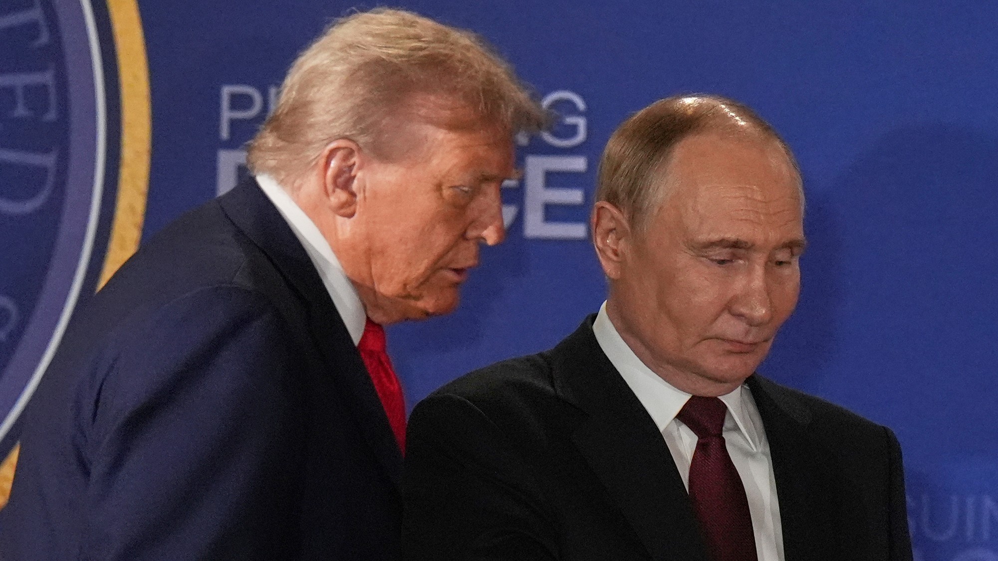 Putin na tlačovej konferencii s Trumpom.