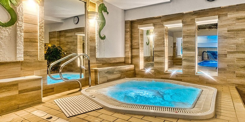 St Lukas Medical SPA jacuzzi