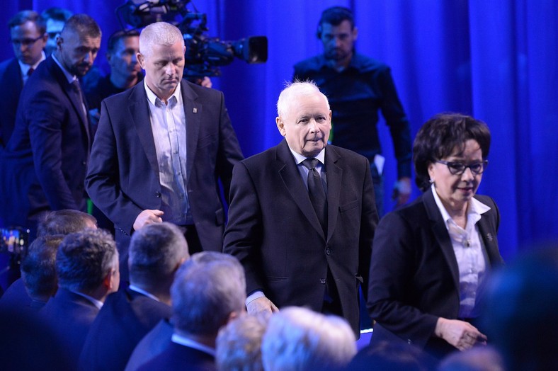 Jarosław Kaczyński i Elżbieta Witek podczas kongresu partii, 13 maja 2023 r.