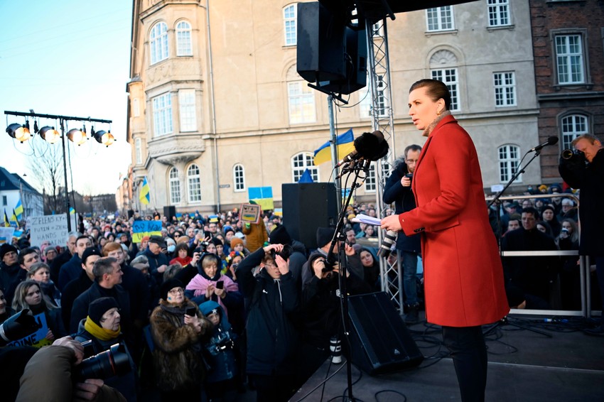 Mete Frederiksen na protestu podrške Ukrajini u Kopenhagenu