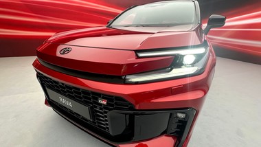 nowa toyota to cios w chińskie suv-y. cena hitem. spala 4,9 l na 100 km