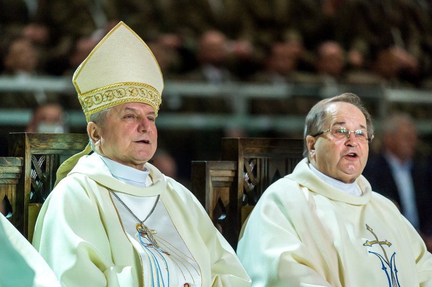 Abp Sławoj Leszek Głódź i bp Edward Janiak ukarani przez Watykan