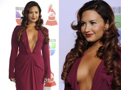 Rekordowo głęboki dekolt hollywoodzkiej gwiazdy. Zobacz zdjęcia!