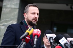 Szef MON po spotkaniu z prezydentem Andrzeje Dudą: Jest wspólny język w sprawach bezpieczeństwa