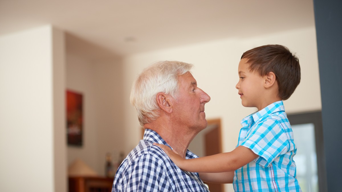Gubitak visine počinje nakon 40. godine i ubrzava sa svakom narednom decenijom