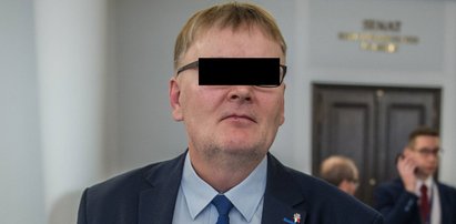 Były senator PiS zatrzymany. Miał ciągnąć psa za autem