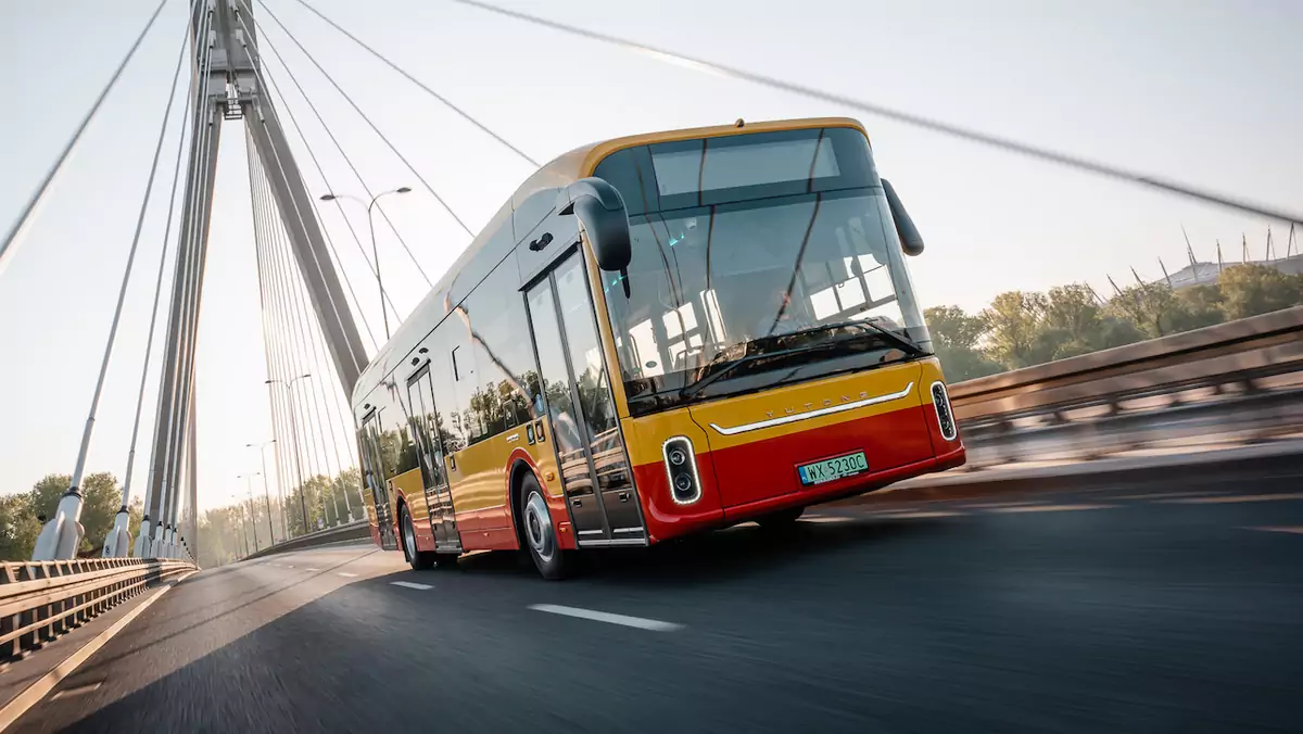 Autobus Yutong U12 na testach w Warszawie