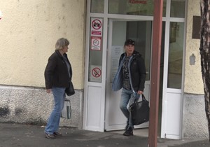 karamela_bolnica_show_clip_safe