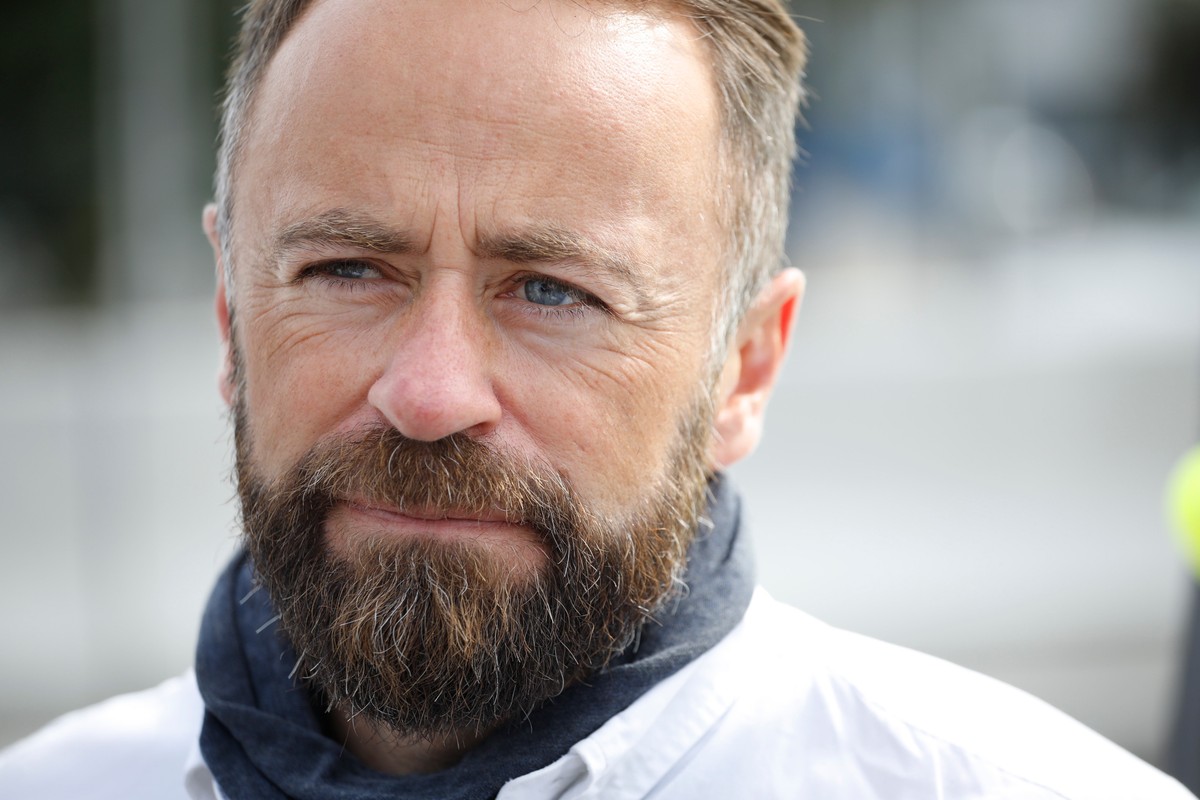 Michał Olszewski - wiceprezydent Warszawy, odpowiada m.in. za gospodarowanie odpadami komunalnymi, architekturę i urbanistykę, fundusze europejskie, politykę mobilności i transportu