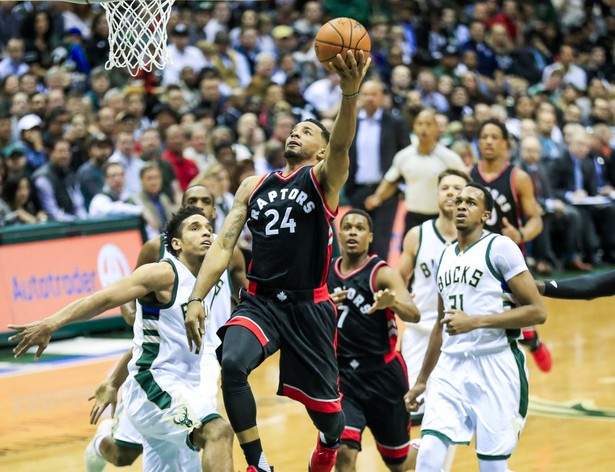 Liga NBA: Toronto Raptors i San Antonio Spurs już w drugiej rundzie play off