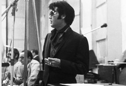 Presley z orkiestrą i Michaelem Bublé na płycie. "To byłoby spełnienie marzeń Elvisa"