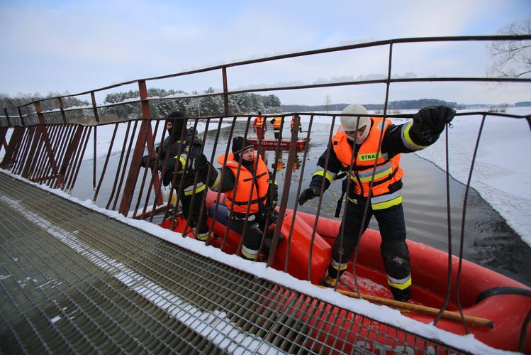 Poszukiwania zaginionych braci w okolicy miejscowości Zaliwie-Szpinki