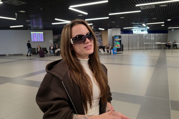 "NIJE STILISTA MOJE VLASNIŠTVO DA MI GA NEKO OTME" Barbara Bobak o sukobu sa Aleksandrom Prijović: "Dejan Kostić je postojao i pre nje"