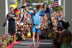 Patrick Lange obronił tytuł mistrza świata Ironman. Jako pierwszy w historii pokonał dystans w czasie poniżej 8 godzin