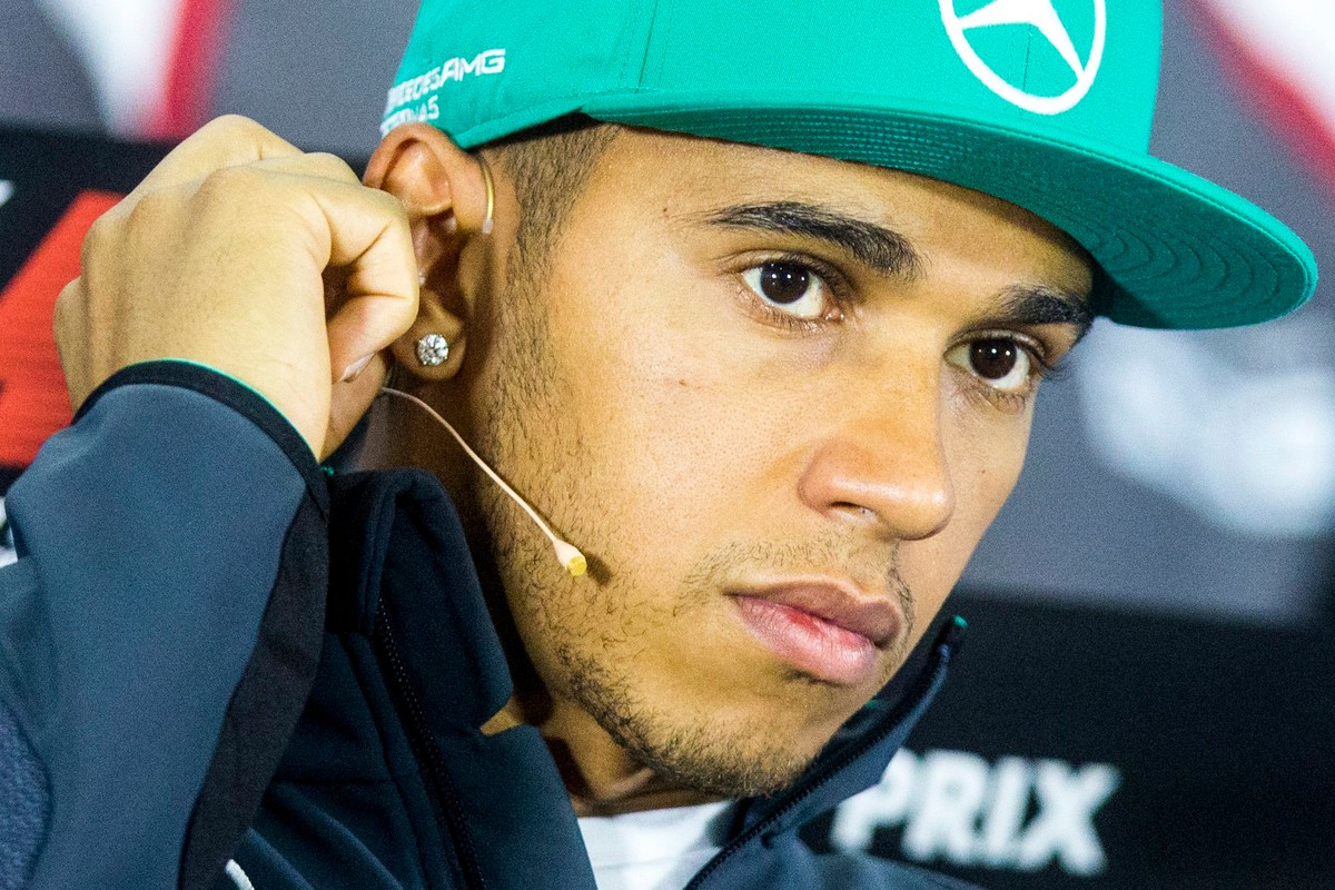 Lewis Hamilton najszybszy w drugim treningu przed GP Chin