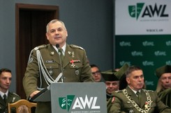 Generał Kukuła znów zabrał głos. Tłumaczy się ze swoich słów