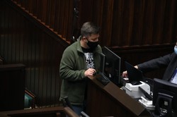 Adam Szłapka składa zawiadomienie do prokuratury w związku z mailami Dworczyka