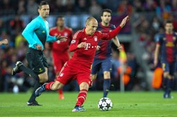 Barcelona znów na deskach. Bayern zagra z Borussią w finale. WIDEO