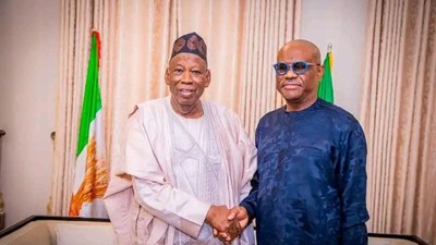 Nyesom Wike today visited the National Chairman of APC, Alhaji Umar Ganduje at his residence in Abuja [Twitter]