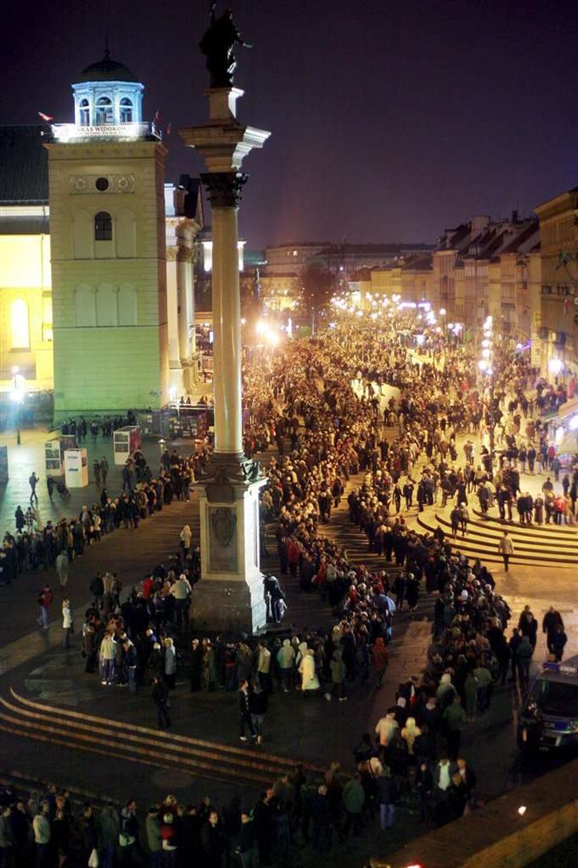 Żałobników okradają kieszonkowcy!