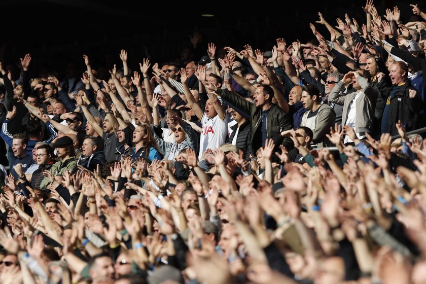 Michael Voller: pobili go kibice Tottenhamu! Wzięli go za fana Chelsea