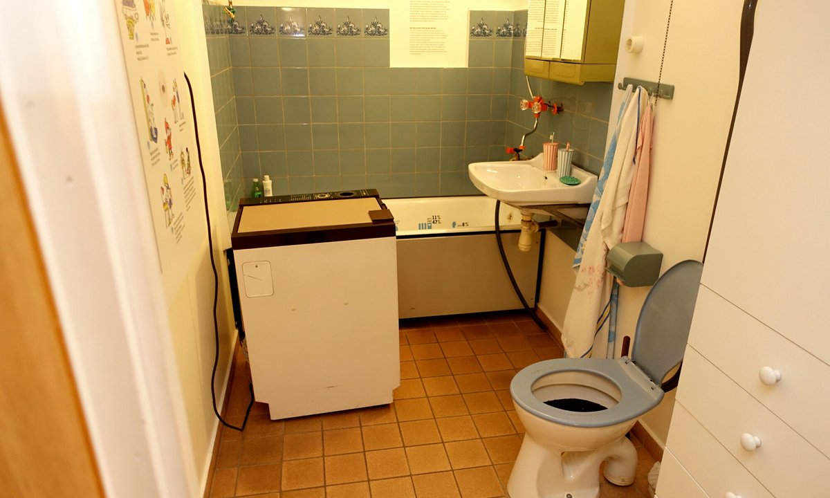 Patowynajem. Zakaz spuszczania wody po 22, naloty w środku nocy