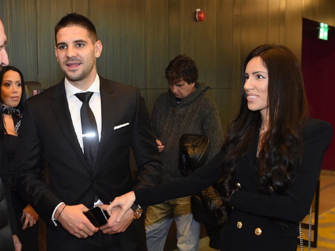 Aleksandar Mitrović sa suprugom
