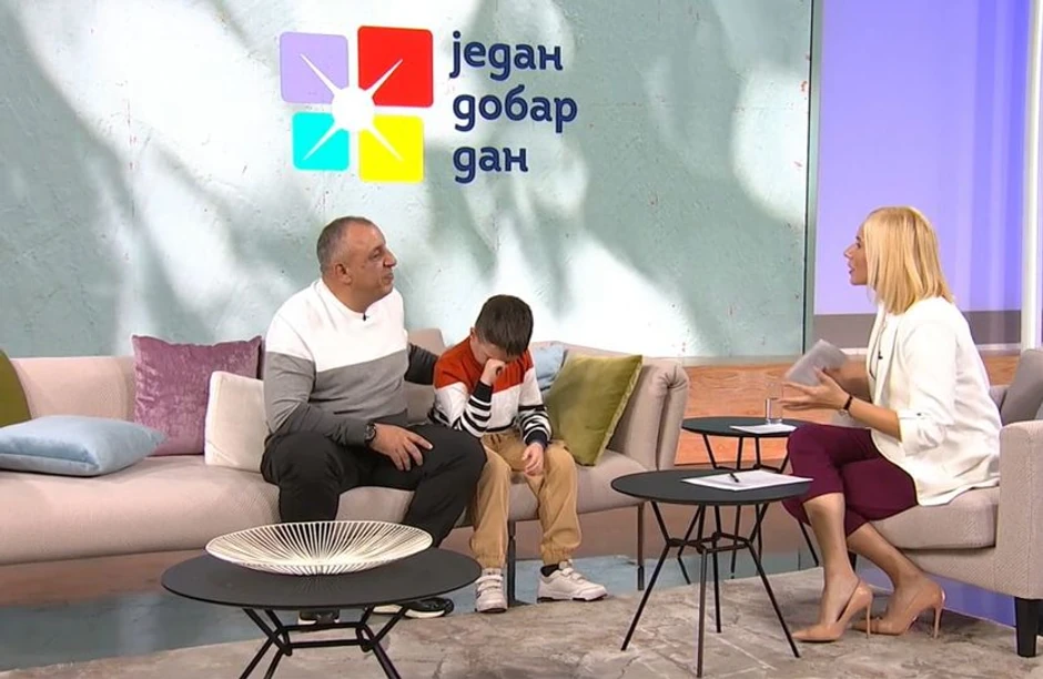 Dušan Radojčić sa tatom u emisiji "Jedan dobar dan" gde je upoznao Aleksu Avramovića